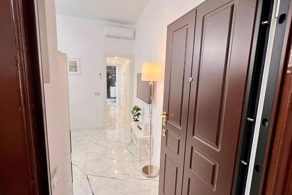 Appartement Urban House - Modern Flat Navigli Milan Center Extérieur photo